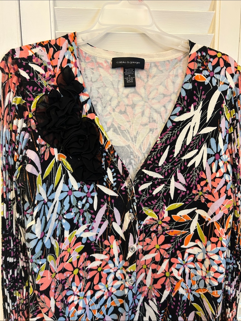 Cable & Gauge Black Floral V-Neck Button Down Top